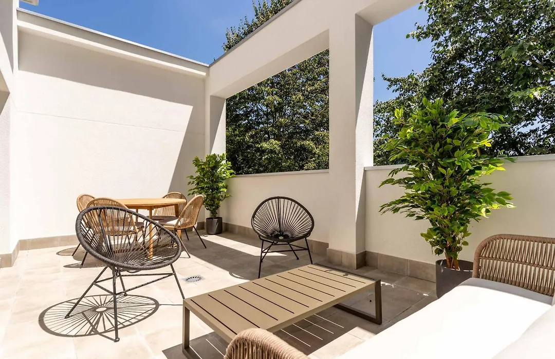 Limehome Oviedo Calle Postigo Bajo-1